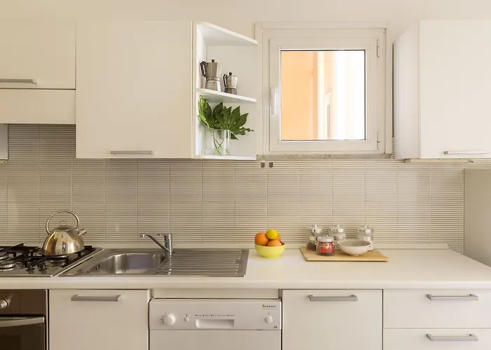 Romac Condotti With 3 Bedrooms Near The Spanish Steps