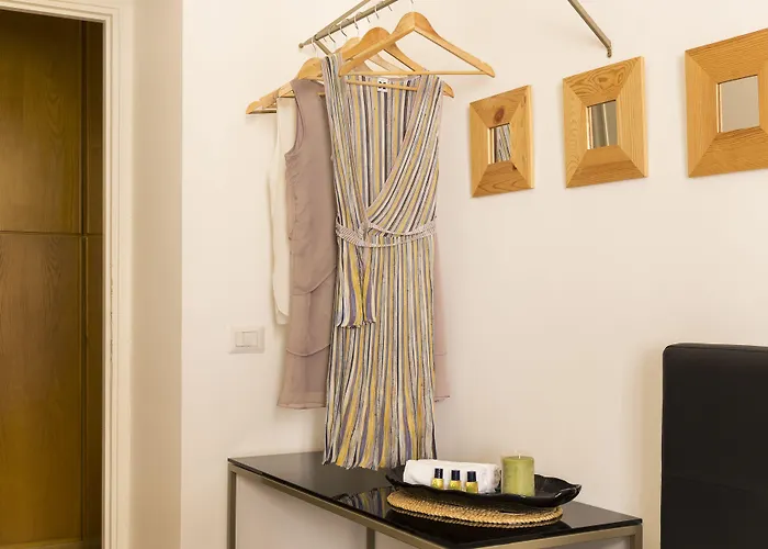 דירה Romac Condotti With 3 Bedrooms Near The Spanish Steps *