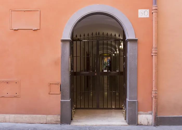 Romac Condotti With 3 Bedrooms Near The Spanish Steps